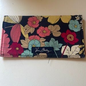 Vera Bradley Checkbook Holder